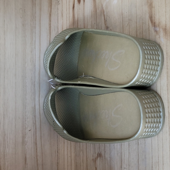 Skechers Plastic Waffle Design Open Toe Wedges - Picture 6 of 8